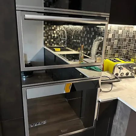Luxurious In Apartment